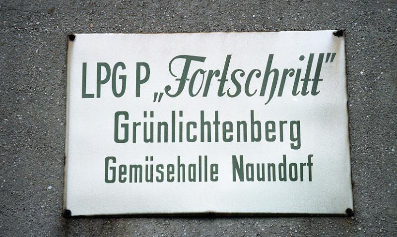 Naundorf, Schulstr., 6.5.1998.jpg